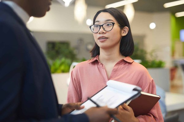 Les mystères et significations cachées des bosses derrière l'oreille